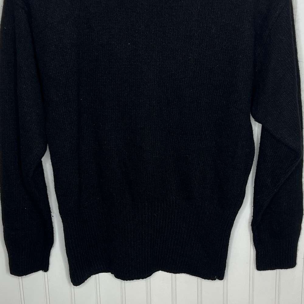 Black Sequin Bow Sweatersize Medium - image 7